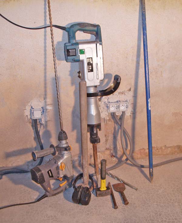 Image of electrical tools